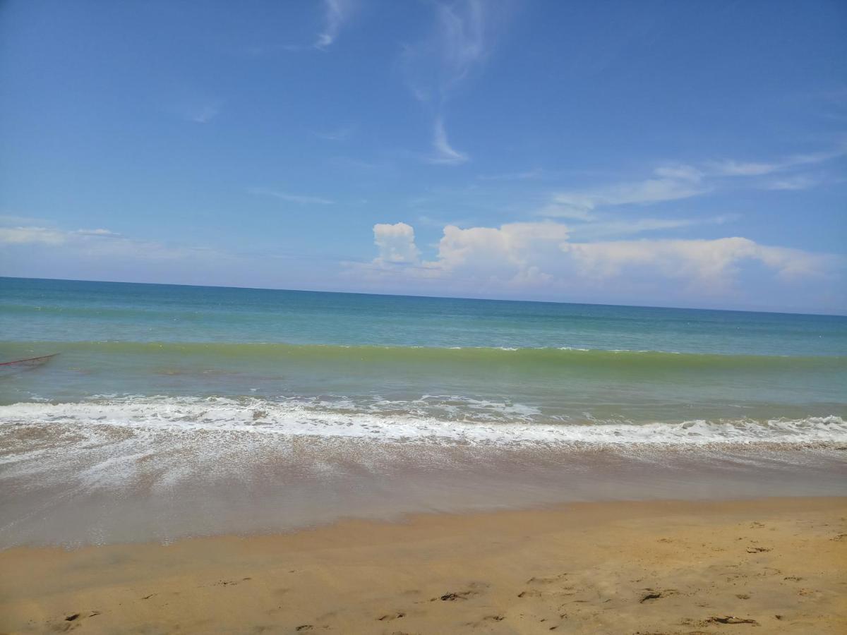 Serendiva Beach Wadduwa Dış mekan fotoğraf